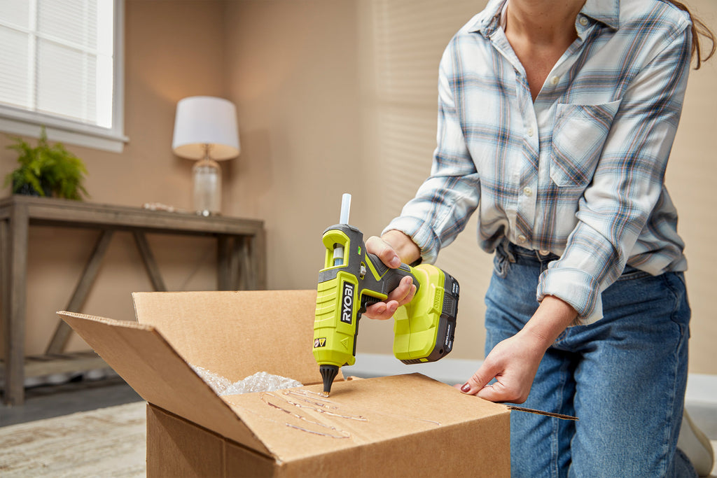 18V ONE+ Dual Temperature Glue Gun Kit - P307K1N