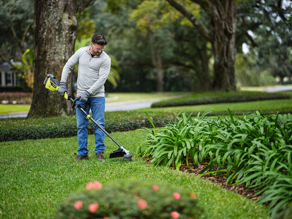 40V Brushless Attachment Capable 15" String Trimmer Kit - RY40270