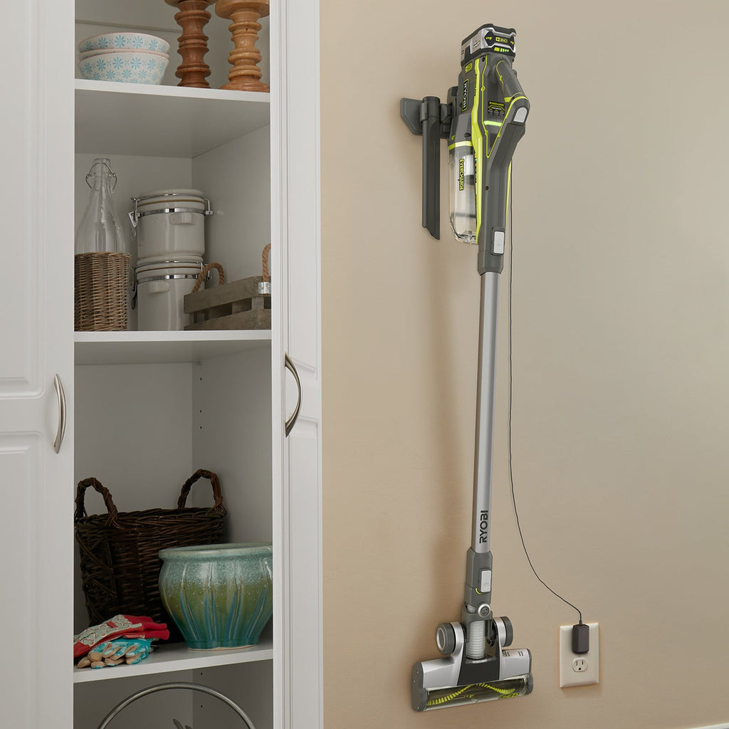 18V ONE+ Stick Vacuum - P718K