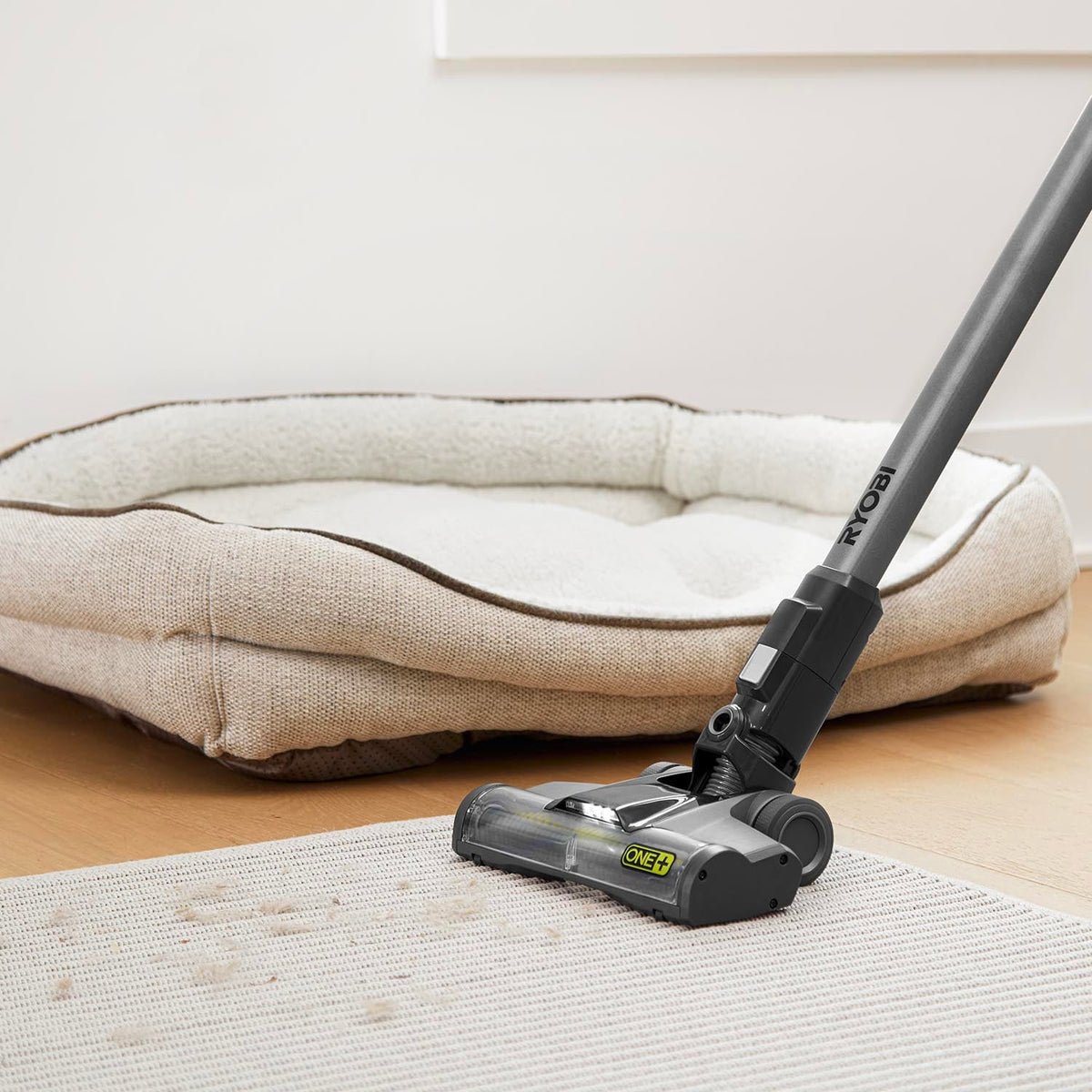 18V ONE+ Compact Stick Vacuum - P724B