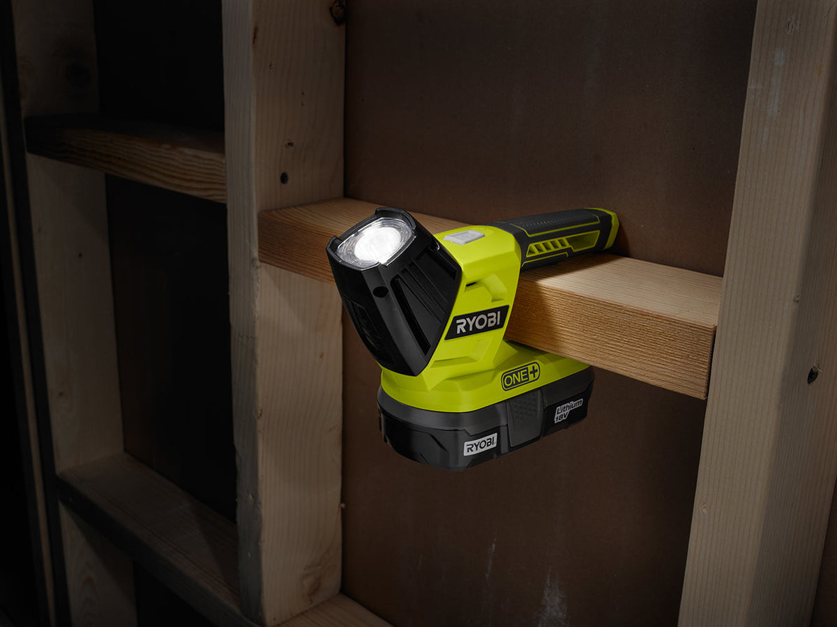 18V ONE+ LED Flashlight - P705