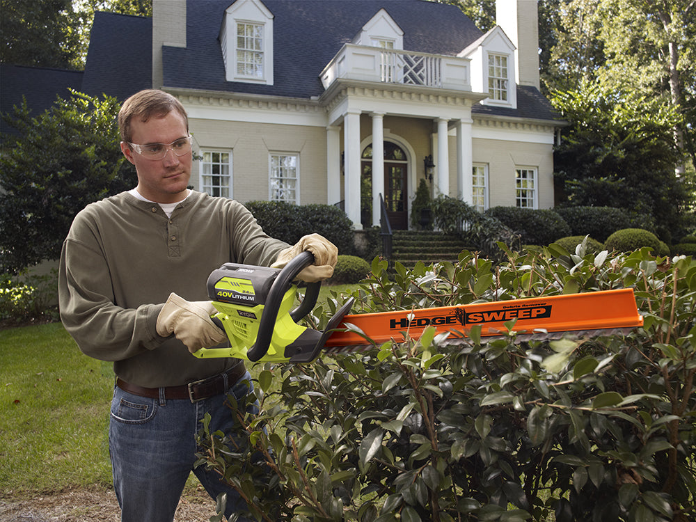 40V 24" Hedge Trimmer - RY40610A