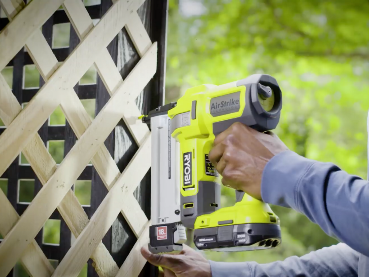 18V ONE+ AirStrike 18GA Narrow Crown Stapler - P361