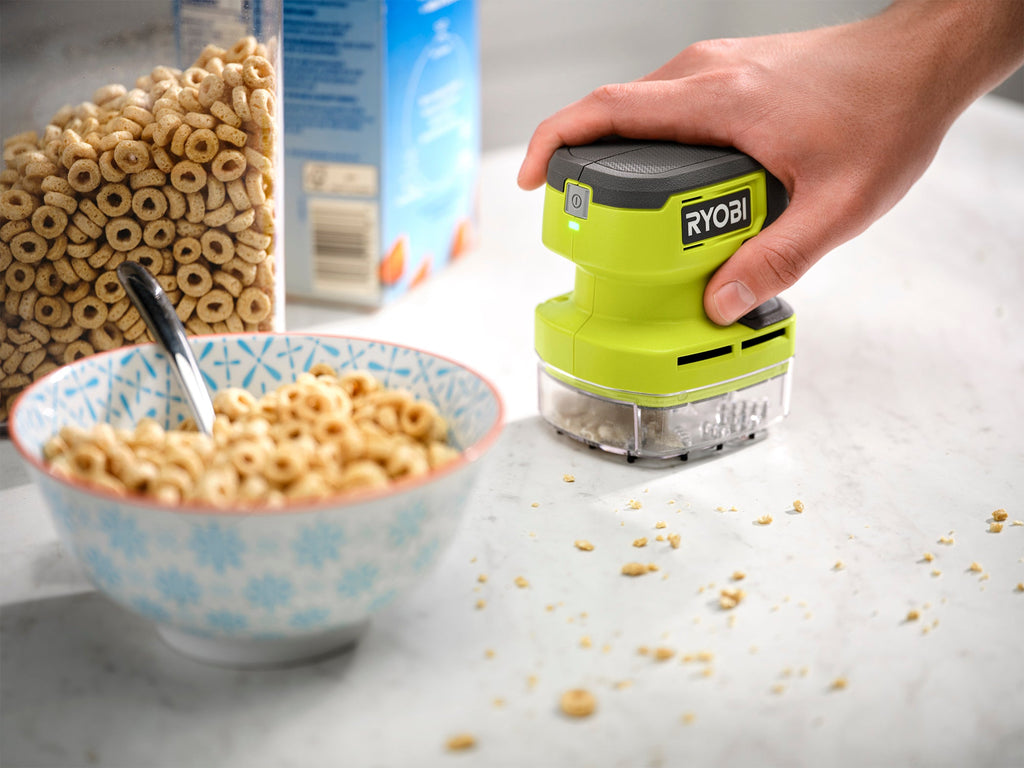 USB Lithium Desktop Vacuum Kit - FVH67K