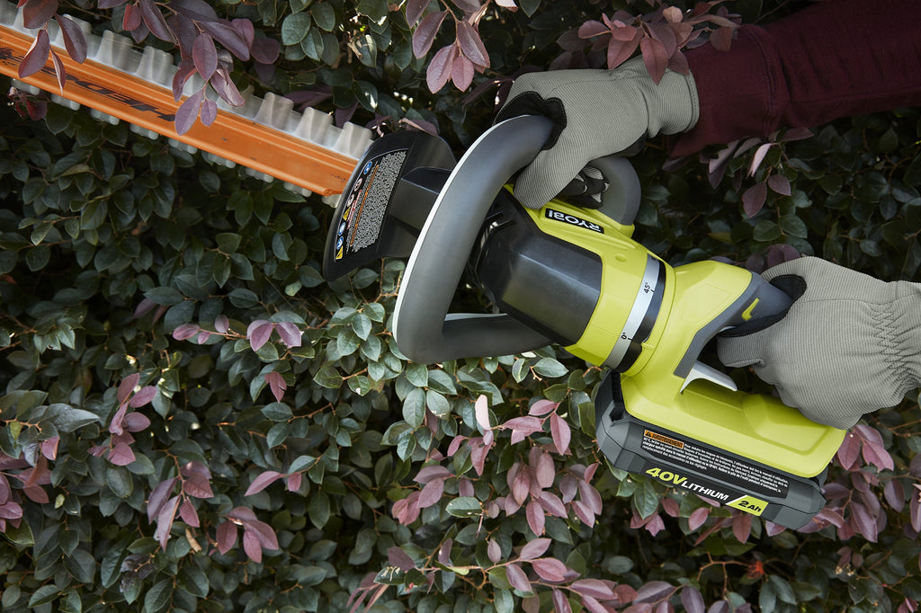 40V 24" Hedge Trimmer Kit - RY40620