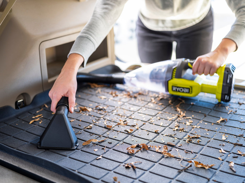 18V ONE+ Hand Vacuum - PCL705B