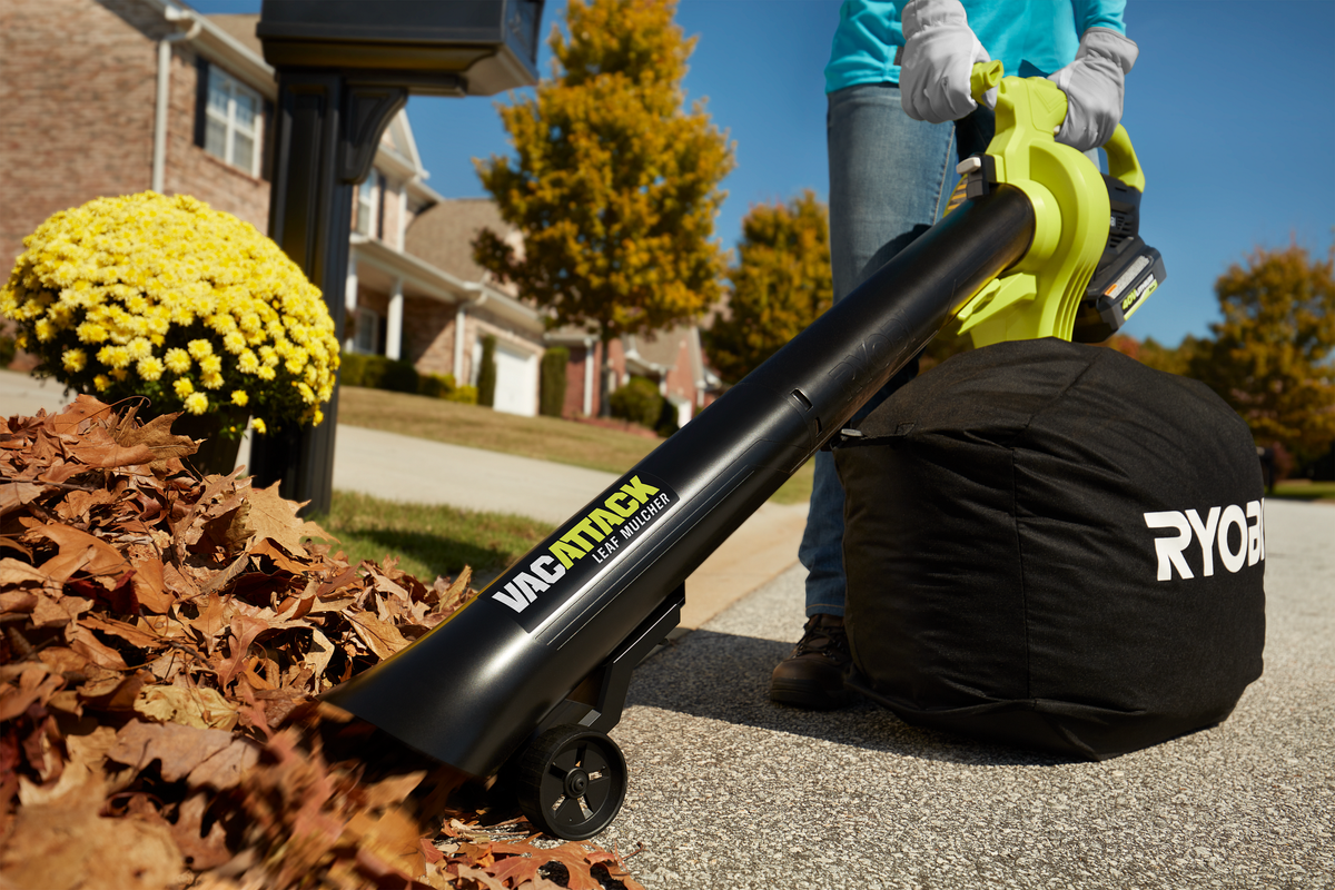 40V VAC ATTACK Leaf Vacuum/Mulcher Kit - RY40451-2B