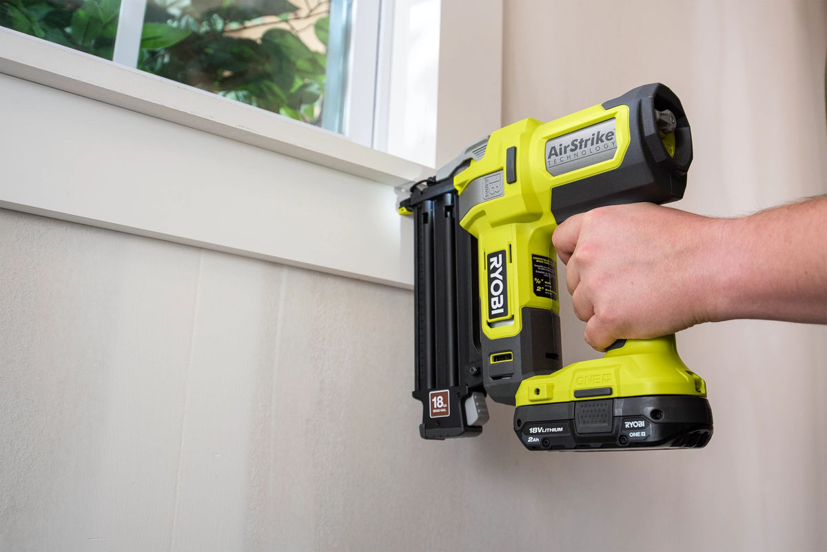 18V ONE+ AirStrike 18GA Brad Nailer Kit - P321K1